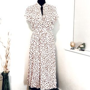 🎉 Shirt Collar Waist Tie Dot Maxi Dress NWOT